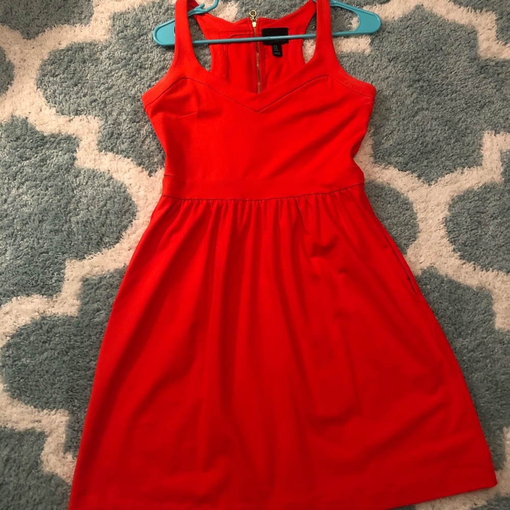 Orange Cynthia Rowley dress size 4 with pockets